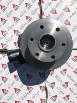 836867434 Помпа водяного охлаждения SISU AGCO V836867434