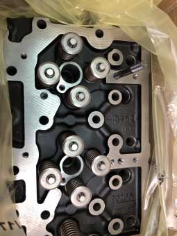 837086472 Головка блока цилиндров V837086472 CYLINDER HEAD 8370 86472