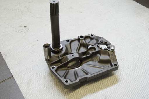 33525200 Плита заднего ВОМ V33525200 COVER