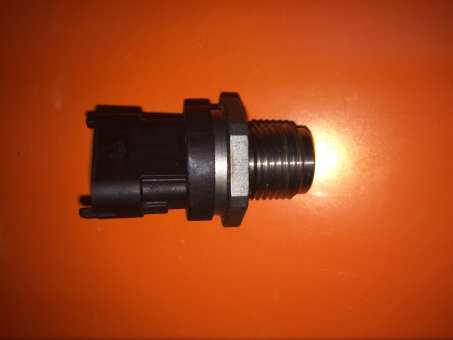 837069410 Датчик давления топливной рейки V837069410 SENSOR 8370 69410