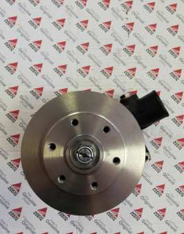 5265572 Помпа охлаждающей жидкости Komatsu Valmet WATER PUMP