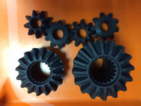 DIFFERENTIAL GEAR WHEEL